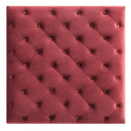 Grand pouf capitonné en velours avec détails cloutés