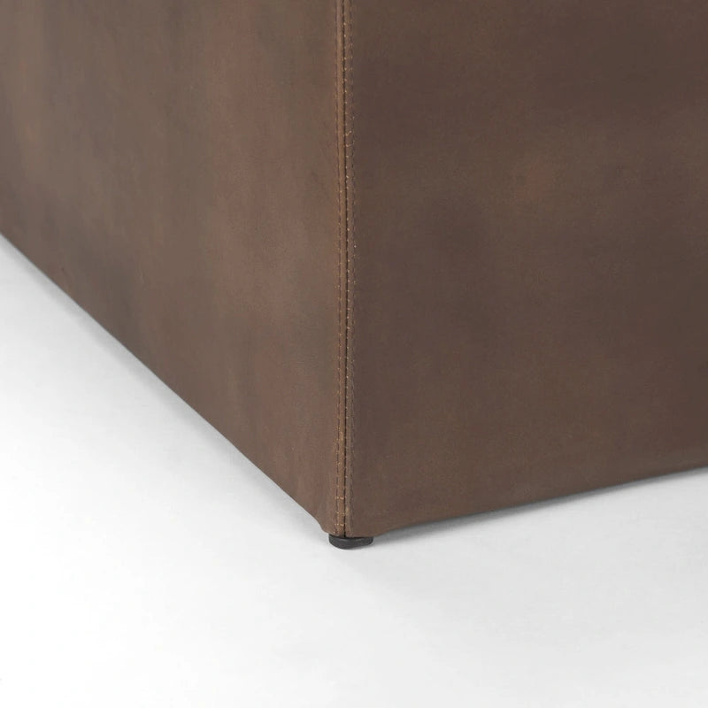 Minara Pouf carré en cuir véritable noir avec base en métal doré 36