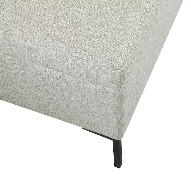Banc de rangement en cuir végétalien avec pieds en métal noir mat